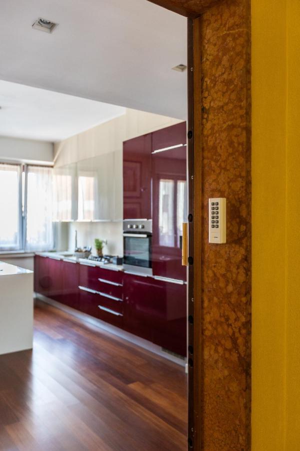 Rosselli 13 Milan Apartment Dış mekan fotoğraf