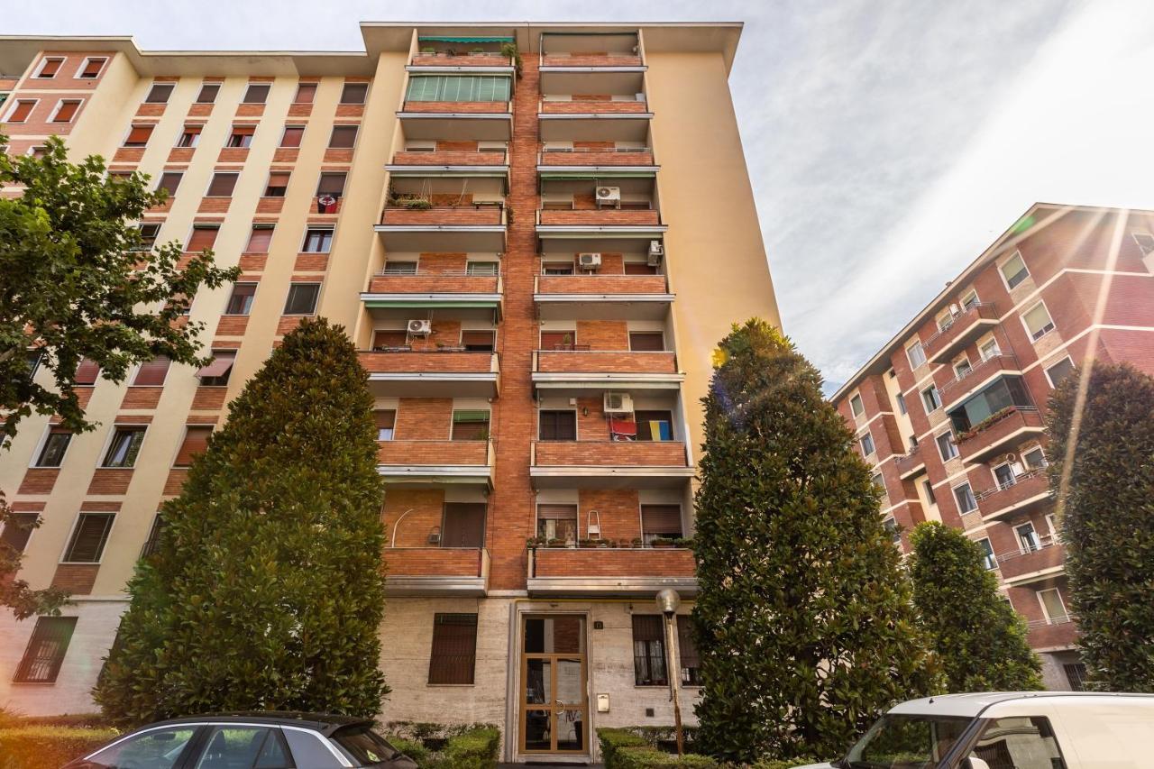 Rosselli 13 Milan Apartment Dış mekan fotoğraf