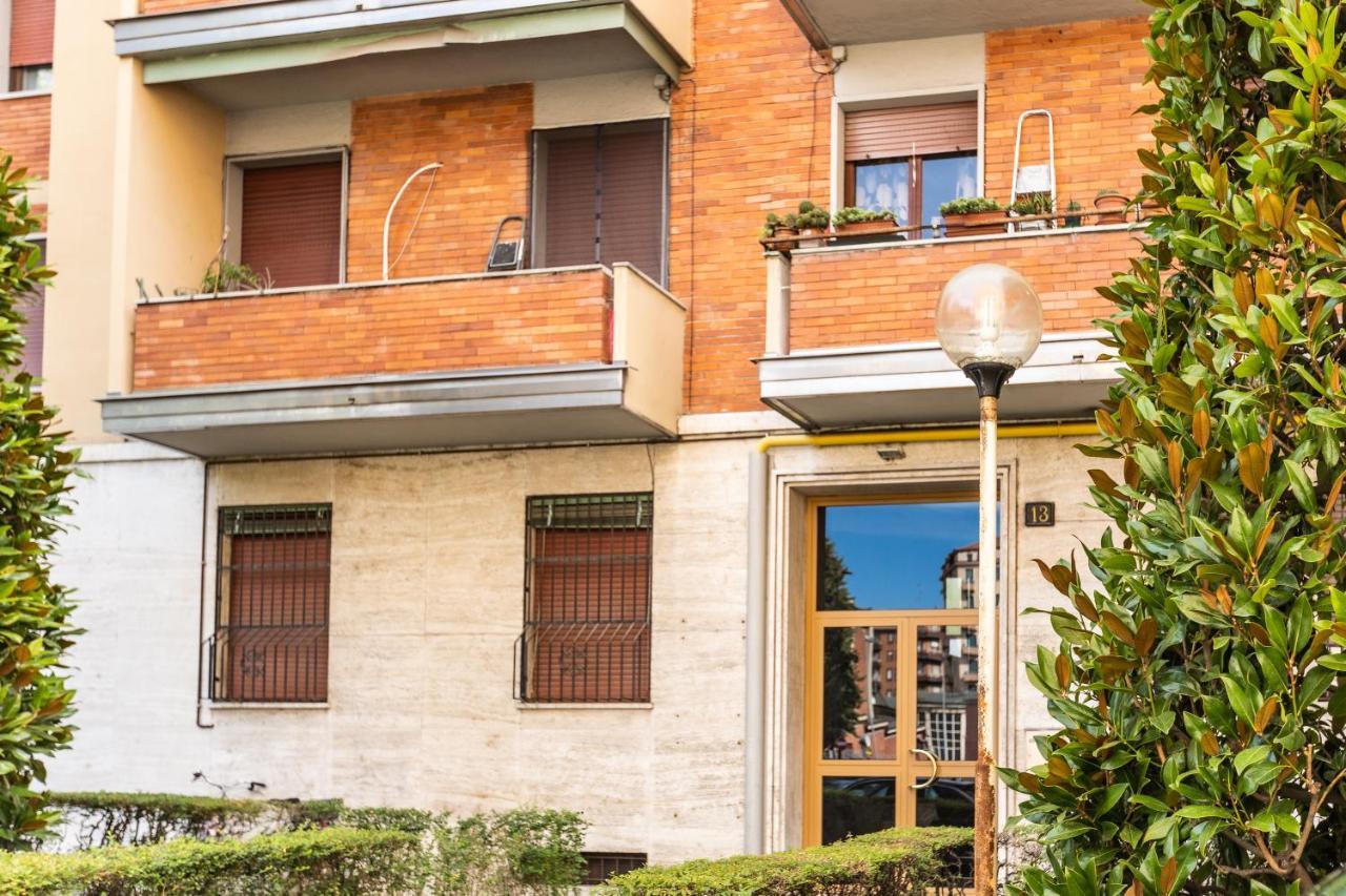 Rosselli 13 Milan Apartment Dış mekan fotoğraf